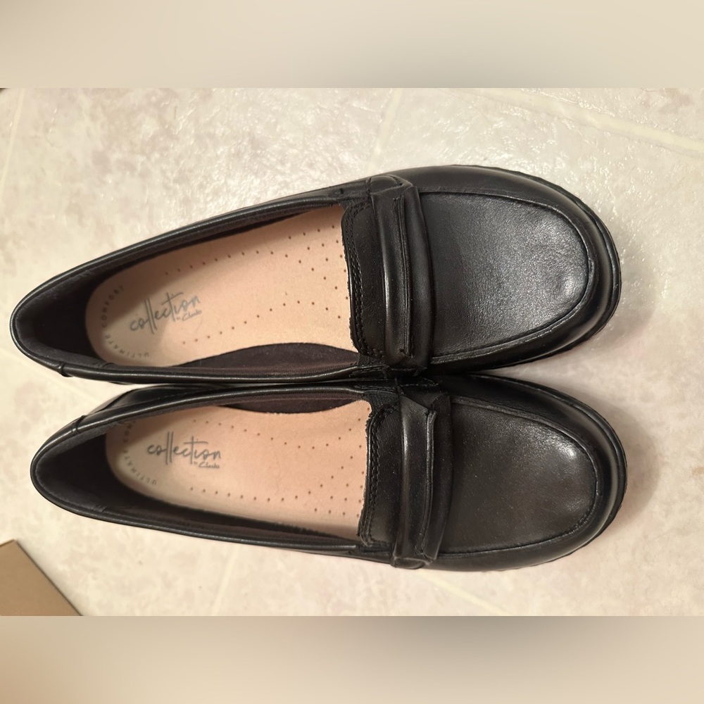 Brand new black loafer size 7